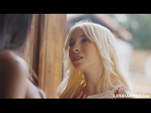 ❤️ Merch yn dod adref ychydig fisoedd yn ddiweddarach ac yn y diwedd yn bwyta pussy ei llysfam ️❌  Sluts wrthon ni ❤